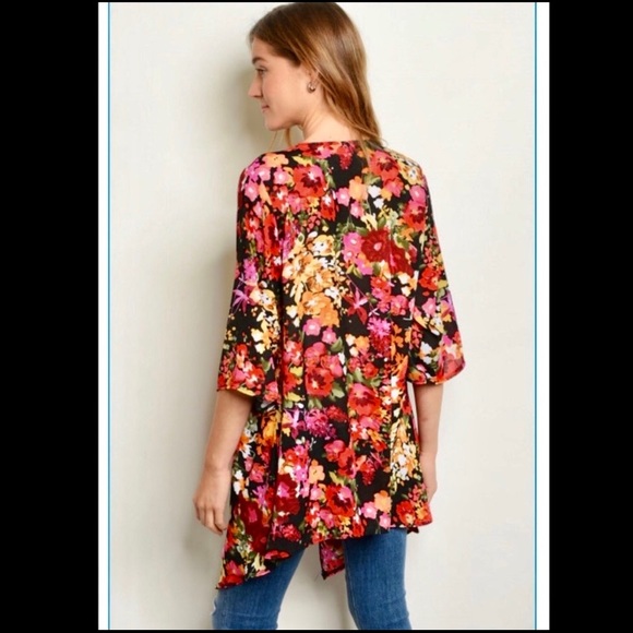 Multi Color Kimono Blouse - Picture 3 of 7